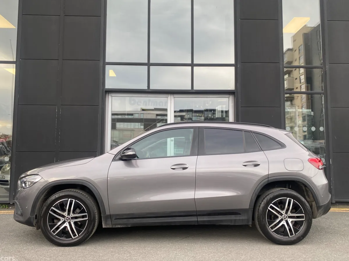 Mercedes-Benz GLA Estate, Diesel, 2022, Grey