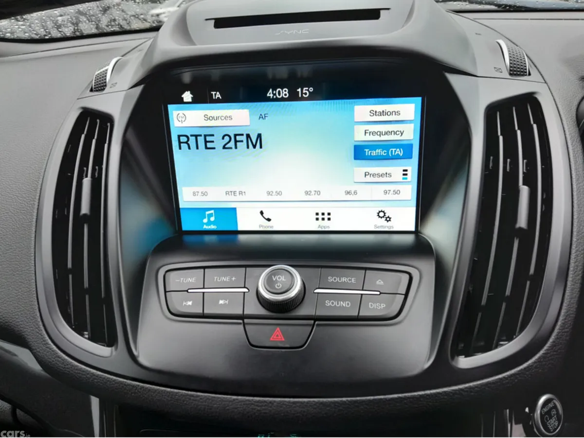 Ford Kuga Hatchback, Diesel, 2017, Red