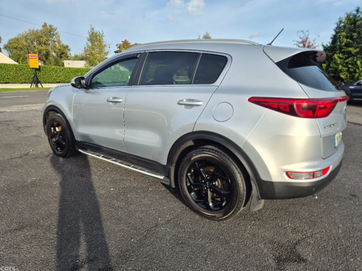 Kia Sportage MPV, Diesel, 2018, Silver