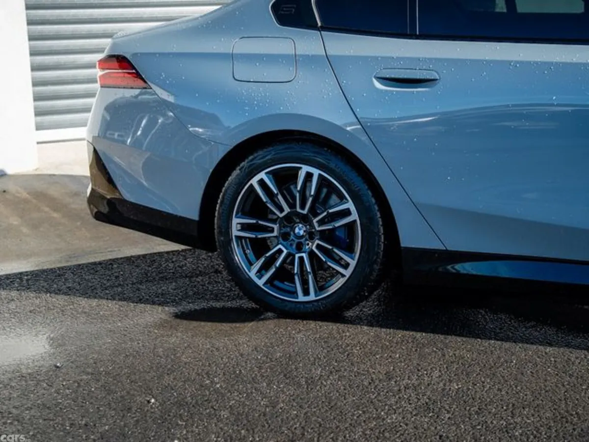 BMW i5 Saloon, Electric, 2025, Grey