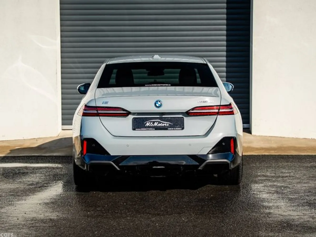 BMW i5 Saloon, Electric, 2025, Grey