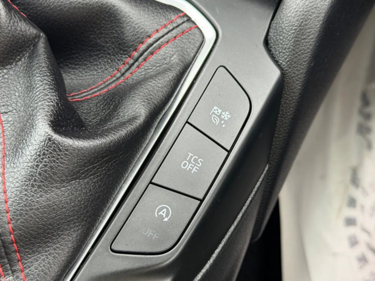 Ford Focus Hatchback, Diesel, 2020, Blue