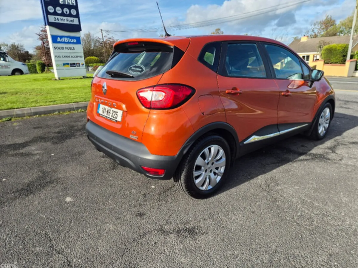 Renault Captur Hatchback, Diesel, 2014, Orange