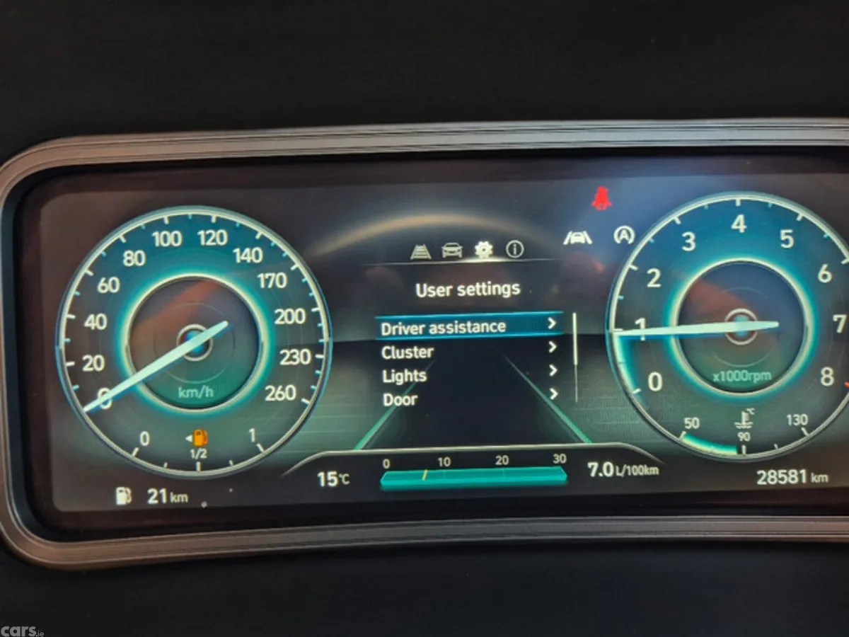 Hyundai KONA MPV, Petrol, 2023, White