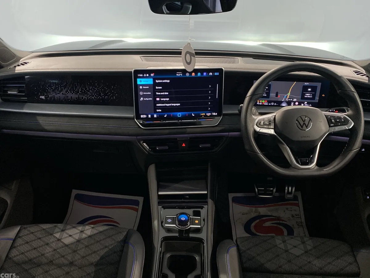 Volkswagen Tayron SUV, Petrol Hybrid, 2025, Black