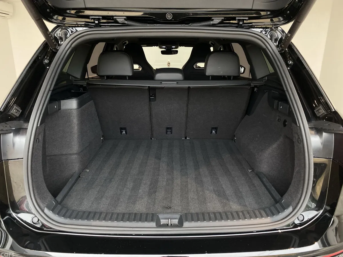 Volkswagen Tayron SUV, Petrol Hybrid, 2025, Black