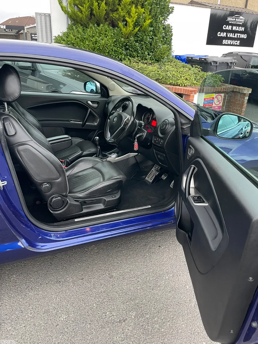 Alfa Romeo Mito MPV, Petrol, 2018, Blue