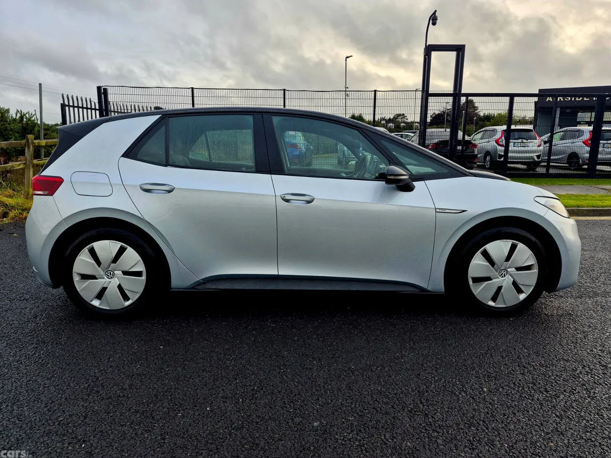 Volkswagen ID.3 Estate, Electric, 2022, Grey