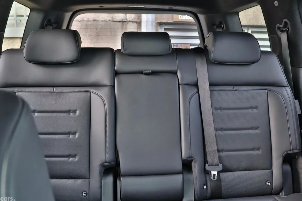 Hyundai Santa Fe SUV, Petrol Plug-in Hybrid, 2026, Black