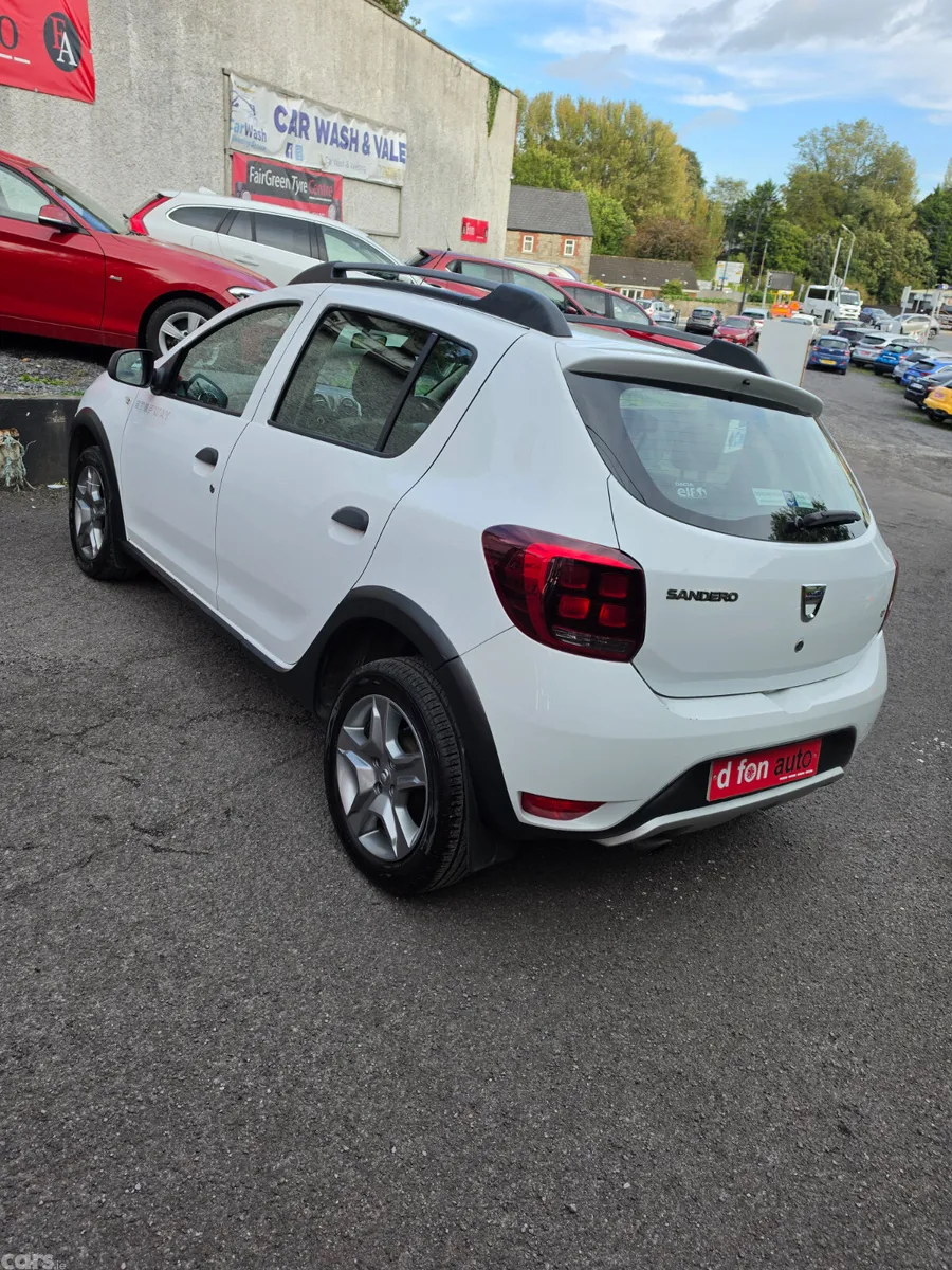 Dacia Sandero Stepway SUV, Petrol, 2017, White