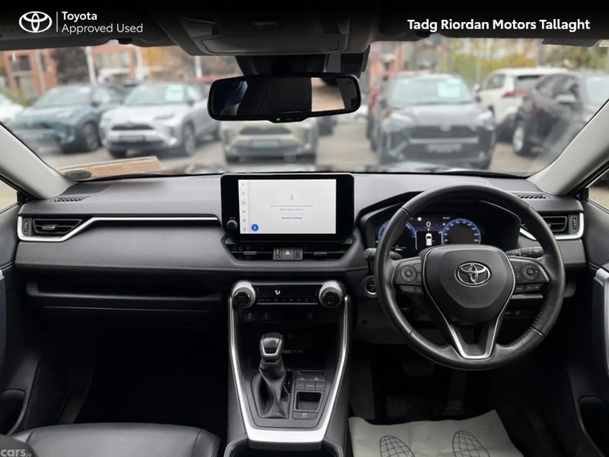 Toyota RAV4 SUV, Petrol Hybrid, 2024, Blue