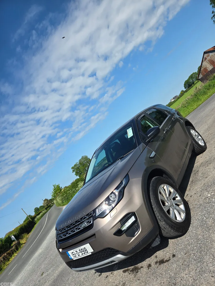 Land Rover Discovery SUV, Diesel, 2015, Gold