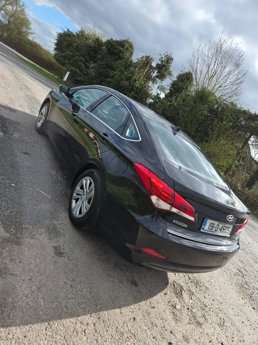 Hyundai i40 Saloon, Diesel, 2019, Black