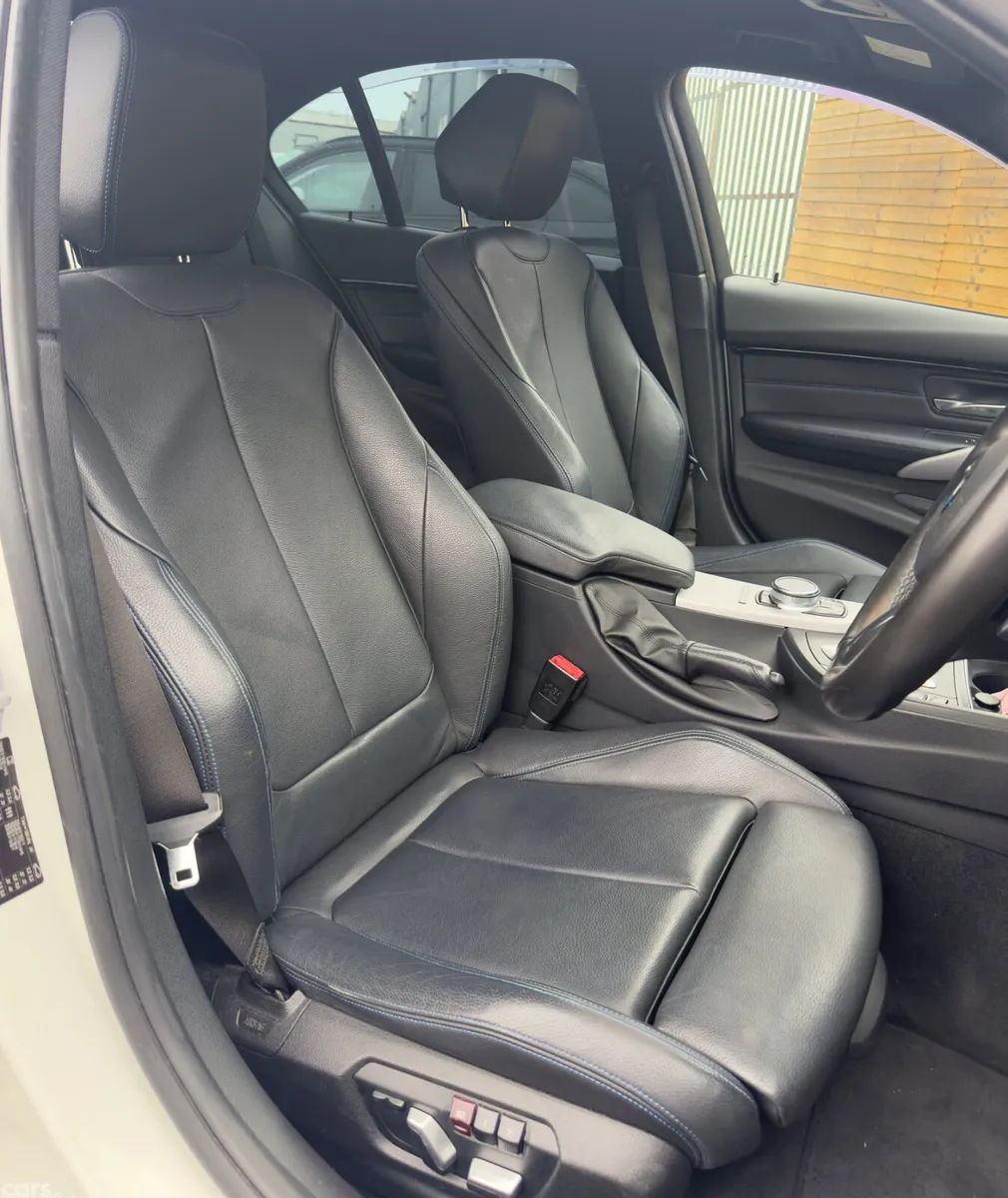 BMW 3-Series Saloon, Diesel, 2017, White