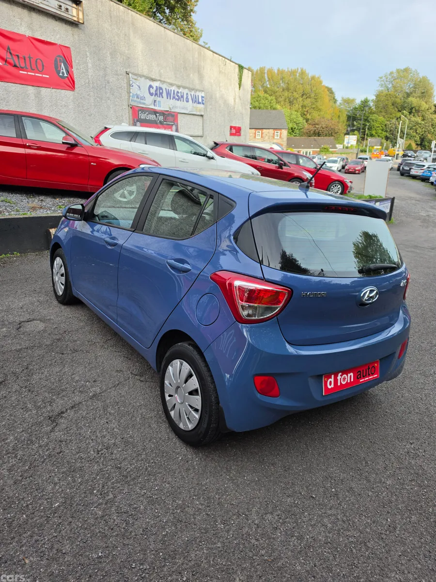 Hyundai i10 Hatchback, Petrol, 2016, Blue