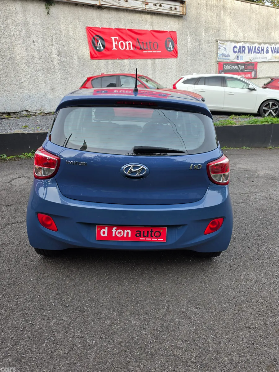 Hyundai i10 Hatchback, Petrol, 2016, Blue