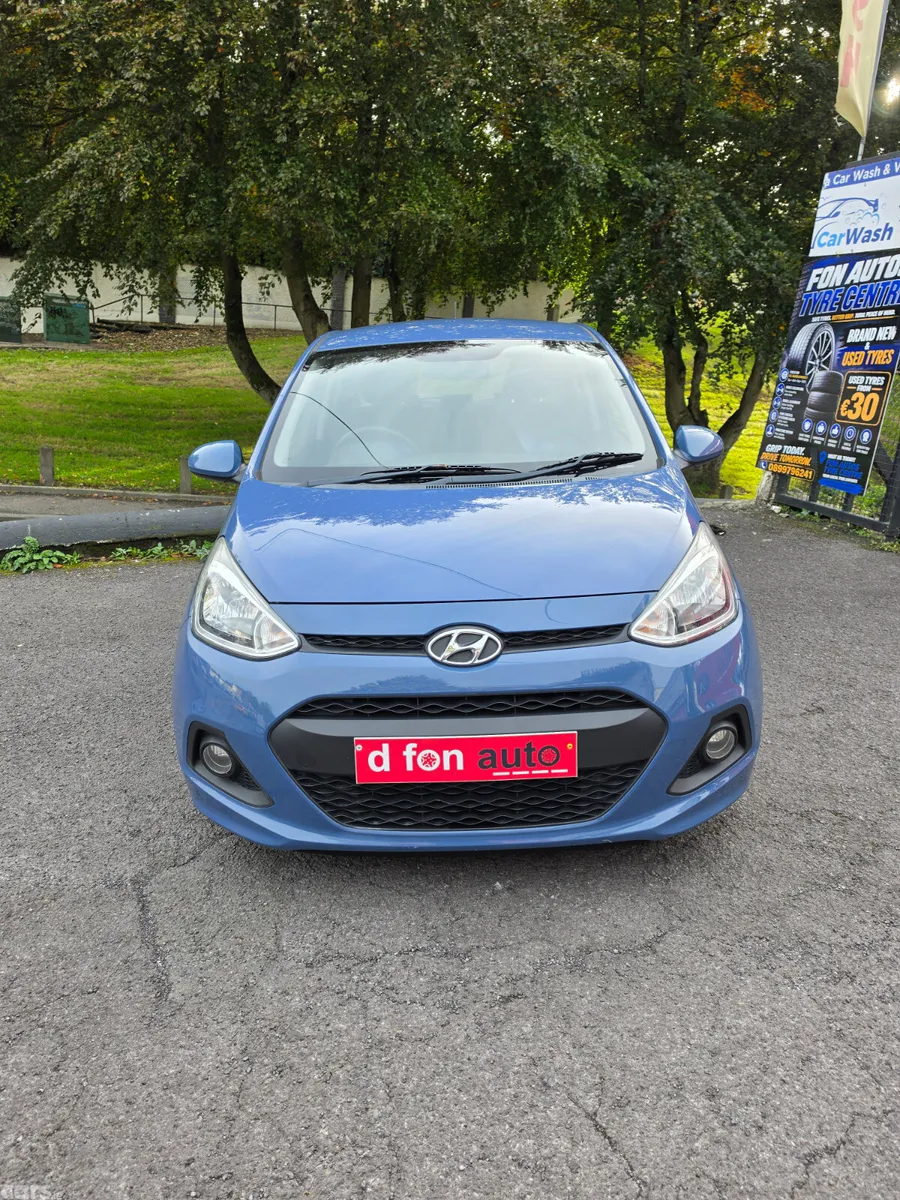 Hyundai i10 Hatchback, Petrol, 2016, Blue