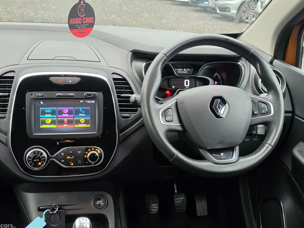 Renault Captur Hatchback, Diesel, 2017, Orange