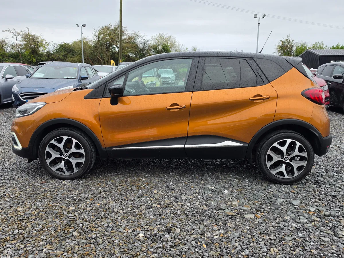 Renault Captur Hatchback, Diesel, 2017, Orange