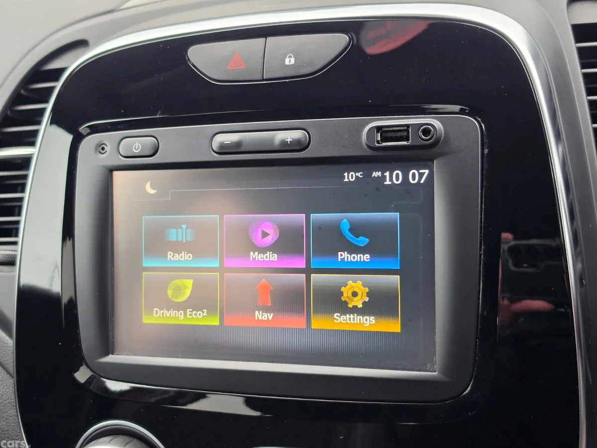 Renault Captur Hatchback, Diesel, 2017, Orange