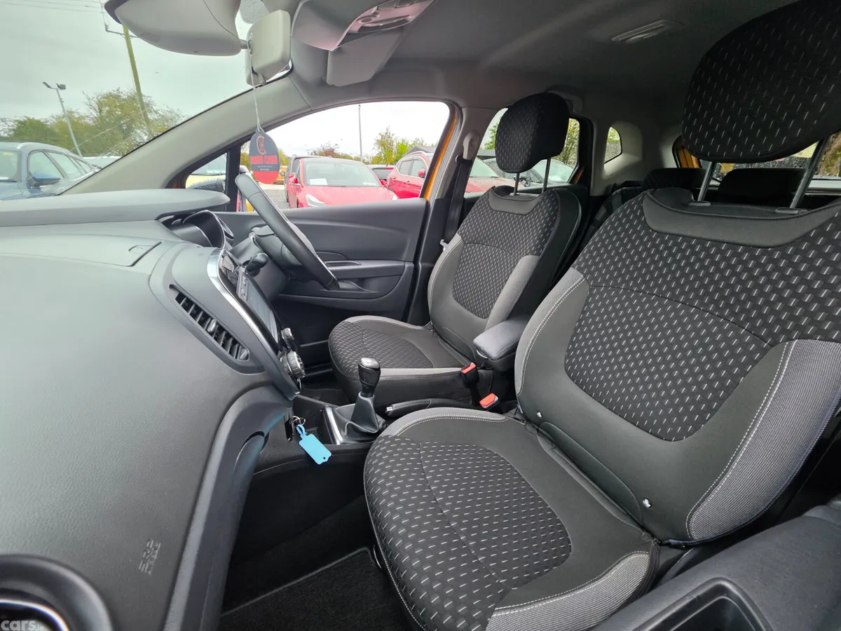 Renault Captur Hatchback, Diesel, 2017, Orange