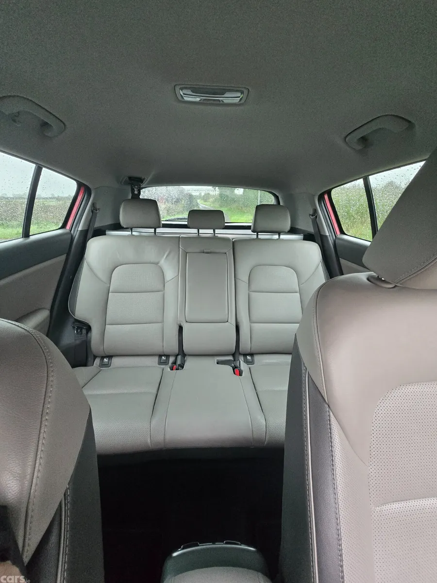 Kia Sportage SUV, Diesel, 2017, Red