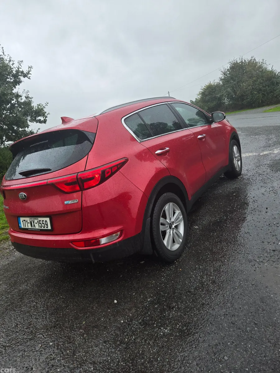 Kia Sportage SUV, Diesel, 2017, Red