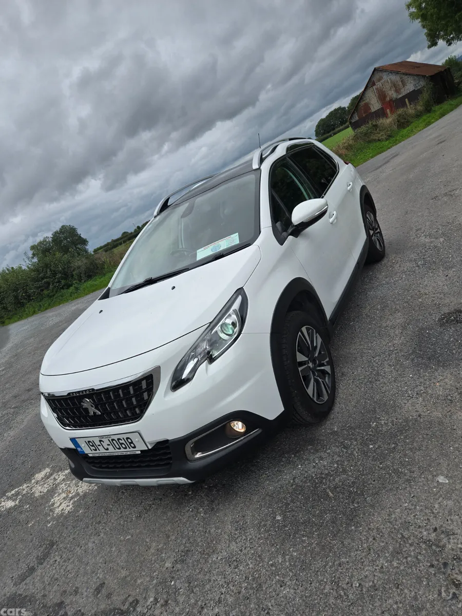 Peugeot 2008 Estate, Petrol, 2019, White