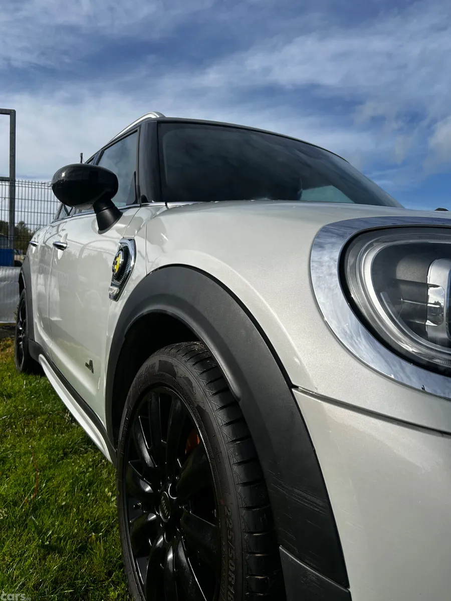 Mini Cooper SUV, Petrol Hybrid, 2021, Silver