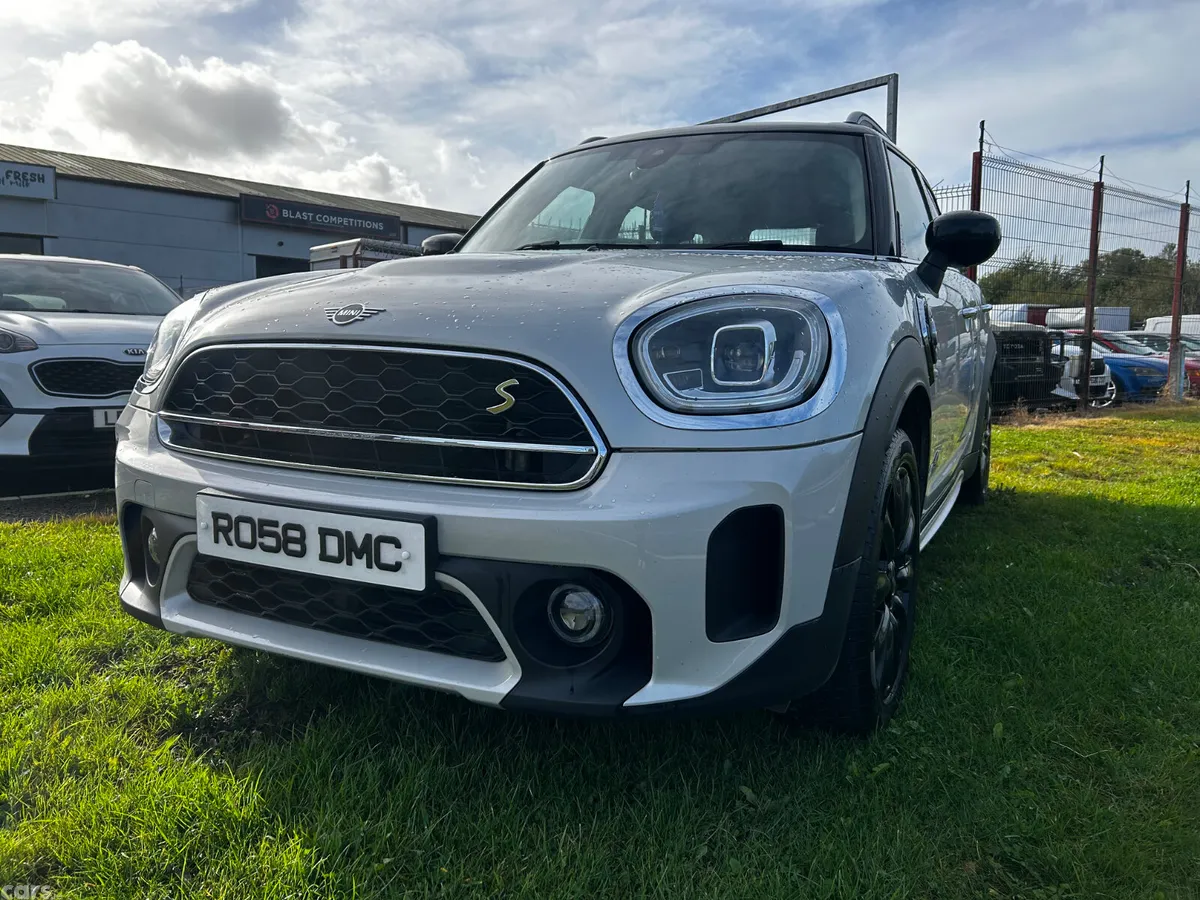 Mini Cooper SUV, Petrol Hybrid, 2021, Silver