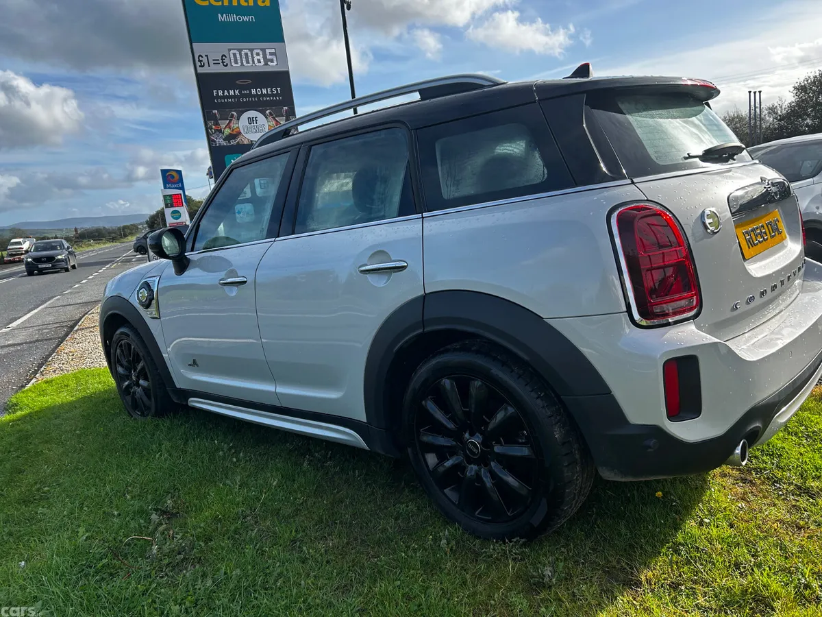 Mini Cooper SUV, Petrol Hybrid, 2021, Silver