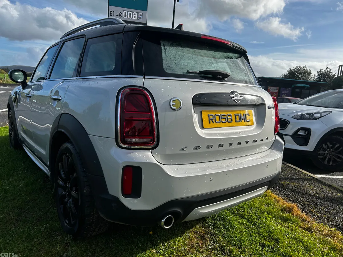 Mini Cooper SUV, Petrol Hybrid, 2021, Silver