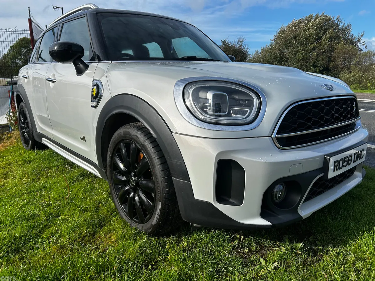 Mini Cooper SUV, Petrol Hybrid, 2021, Silver
