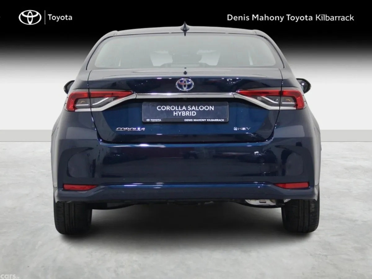 Toyota Corolla Saloon, Petrol Hybrid, 2027, 