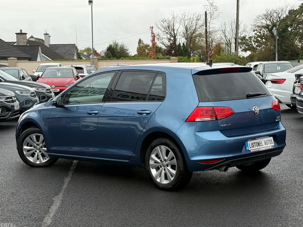 Volkswagen Golf Hatchback, Petrol, 2015, Blue