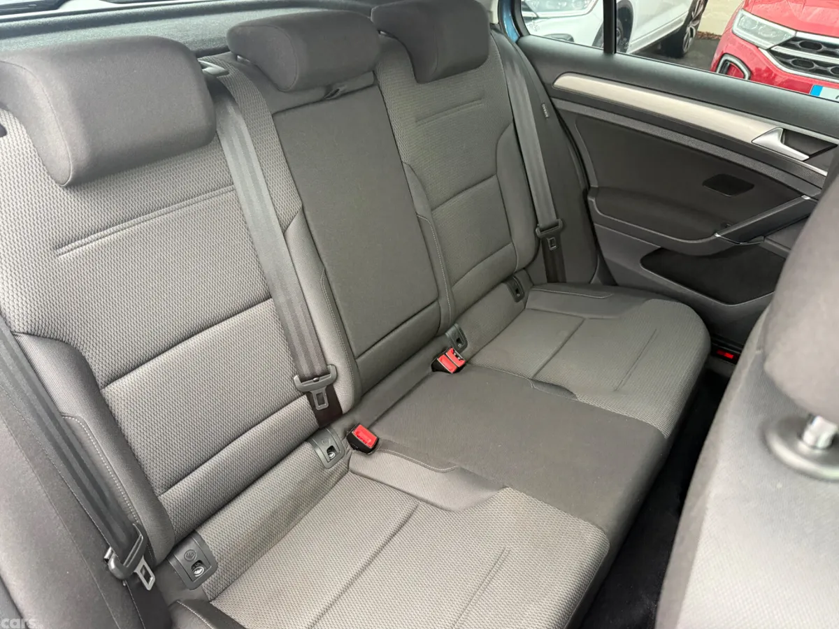Volkswagen Golf Hatchback, Petrol, 2015, Blue