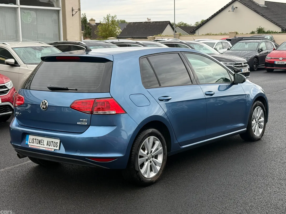 Volkswagen Golf Hatchback, Petrol, 2015, Blue