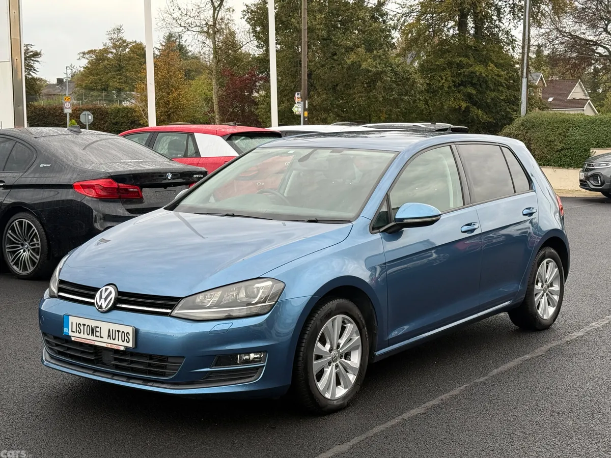 Volkswagen Golf Hatchback, Petrol, 2015, Blue