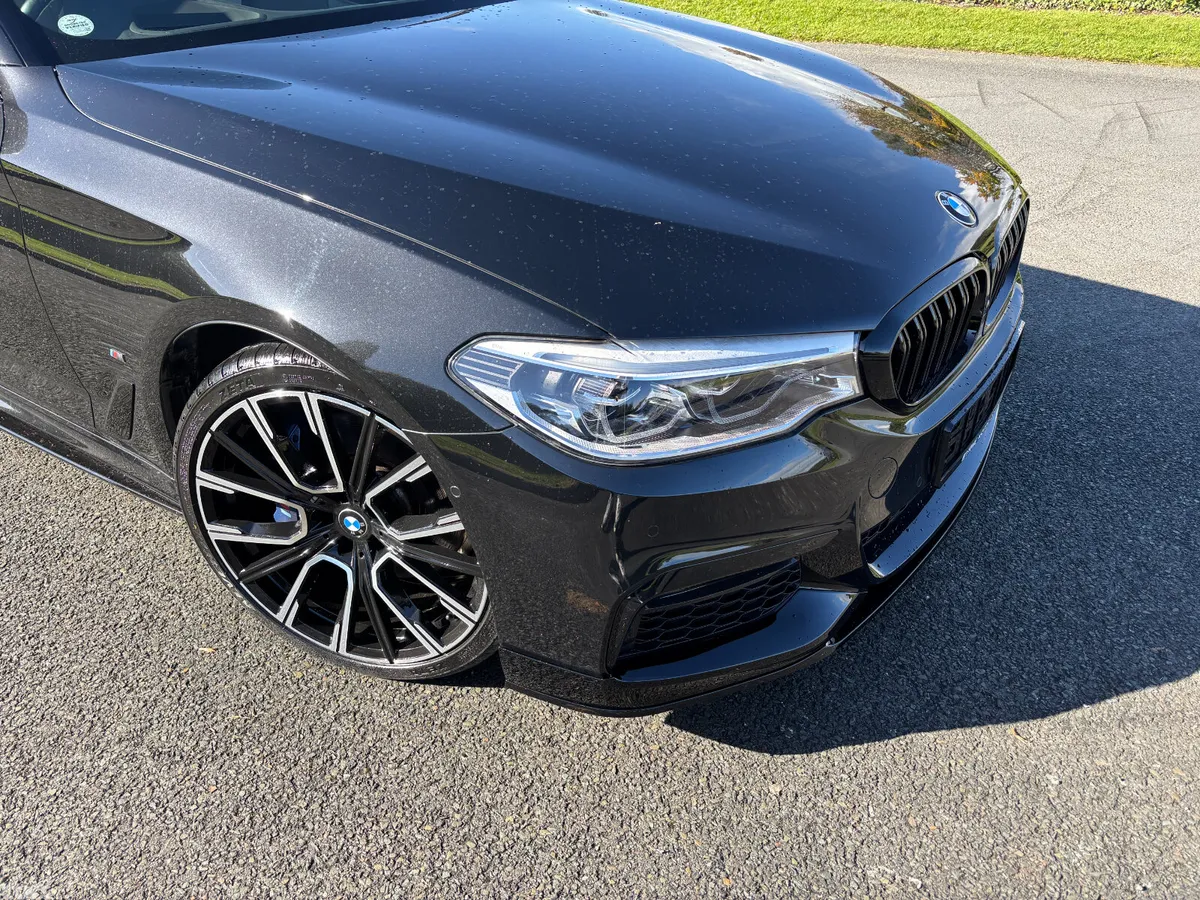 BMW 5-Series Hatchback, Petrol Hybrid, 2017, Black
