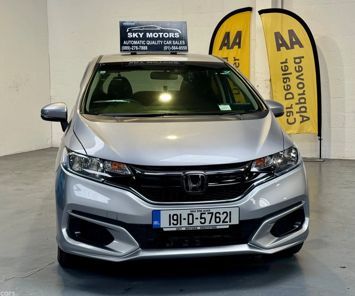 Honda Fit Hatchback, Petrol Hybrid, 2019, Silver