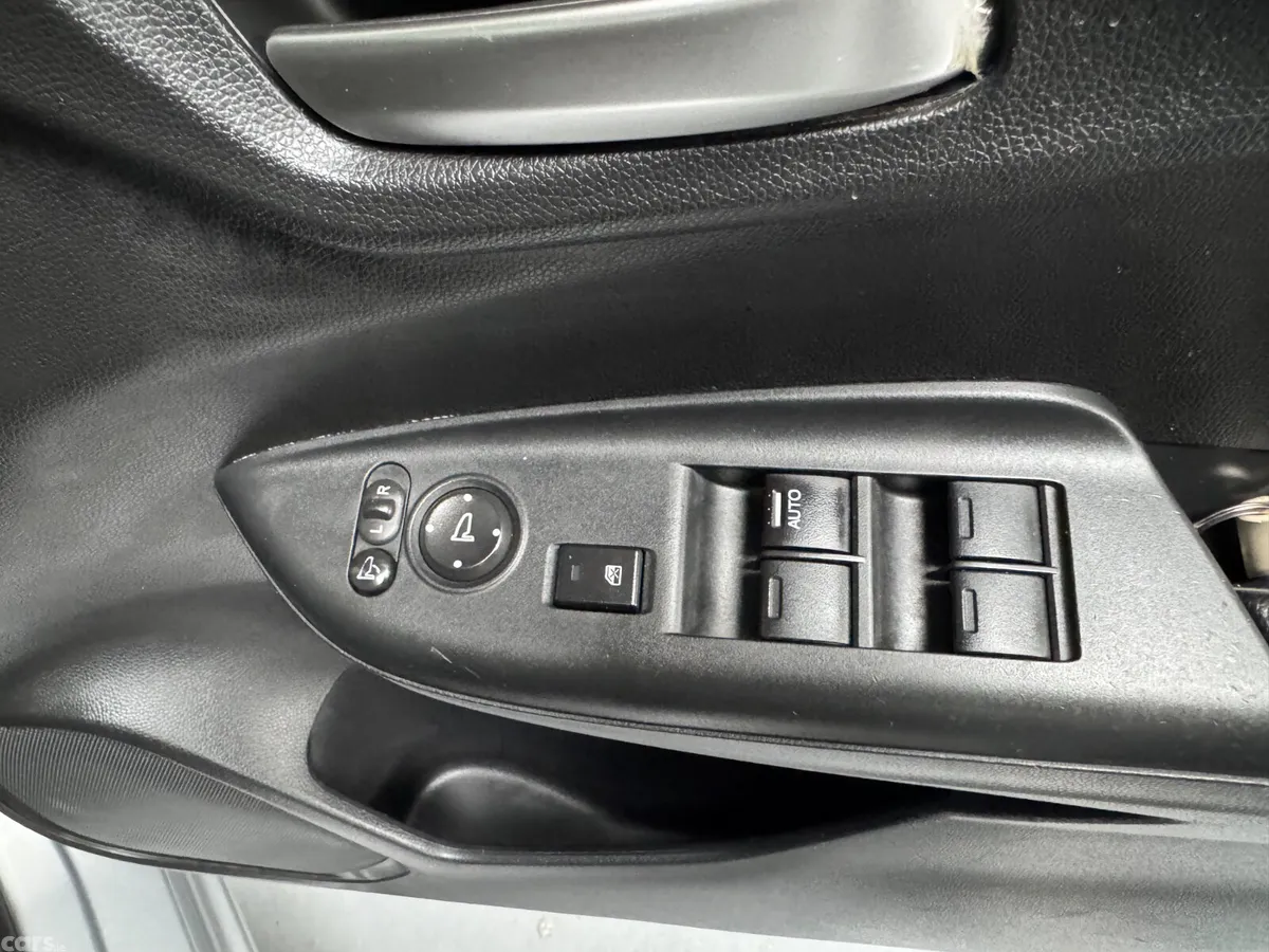 Honda Fit Hatchback, Petrol Hybrid, 2019, Silver