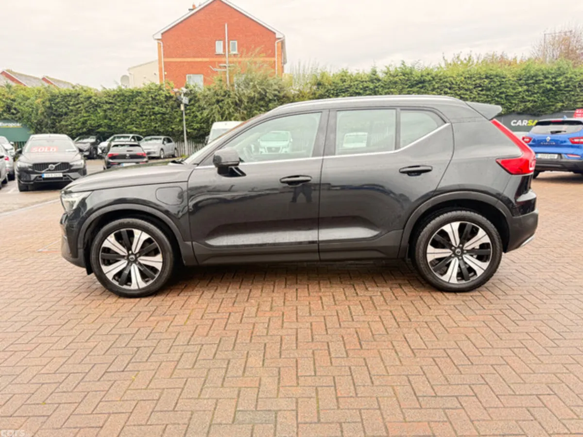 Volvo XC40 Estate, Petrol Plug-in Hybrid, 2023, Black