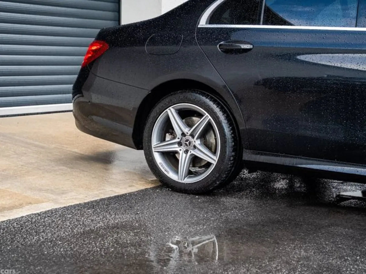 Mercedes-Benz E-Class Saloon, Diesel Plug-in Hybrid, 2020, Black
