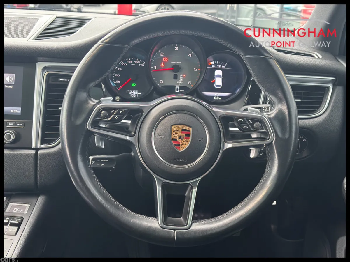Porsche Macan SUV, Diesel, 2017, Silver