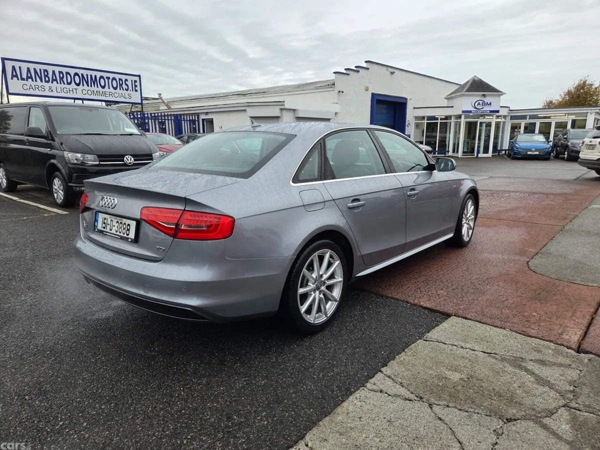 Audi A4 Saloon, Diesel, 2015, Grey