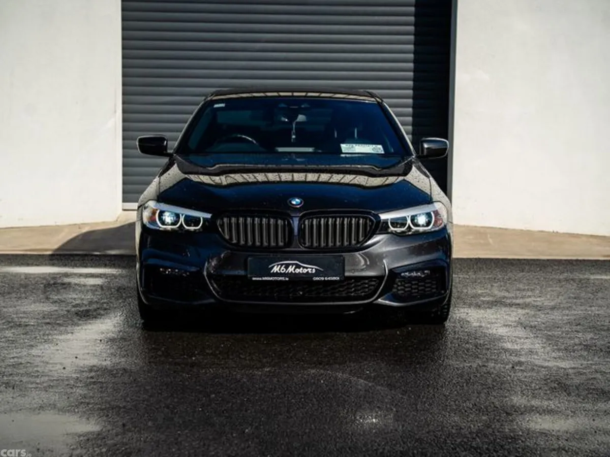 BMW 5-Series Saloon, Petrol Plug-in Hybrid, 2018, Grey