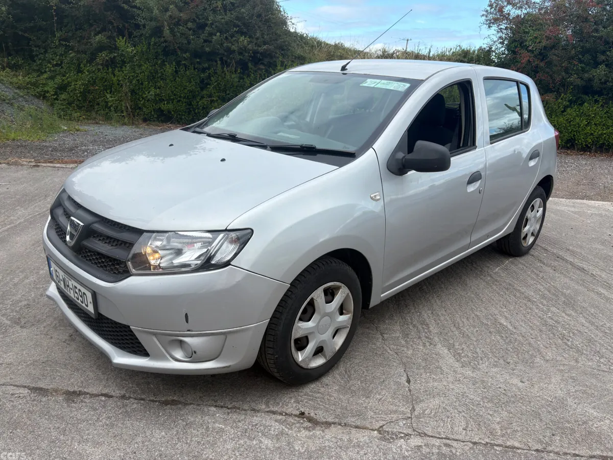 Dacia Sandero Hatchback, Petrol, 2016, Silver