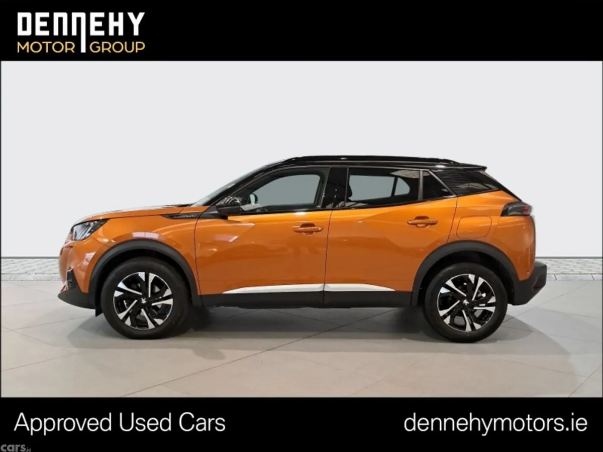 Peugeot 2008 MPV, Petrol, 2022, Orange