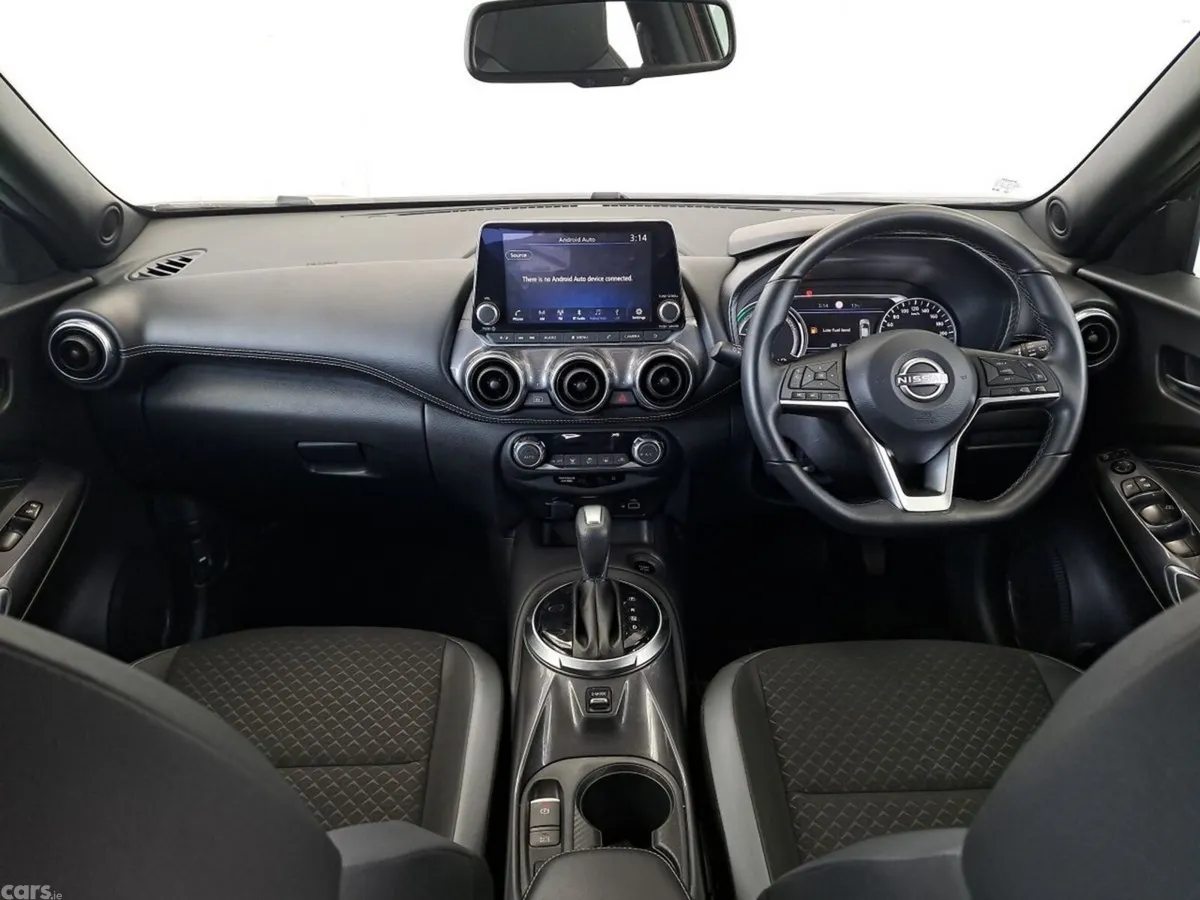 Nissan Juke SUV, Petrol, 2023, Red