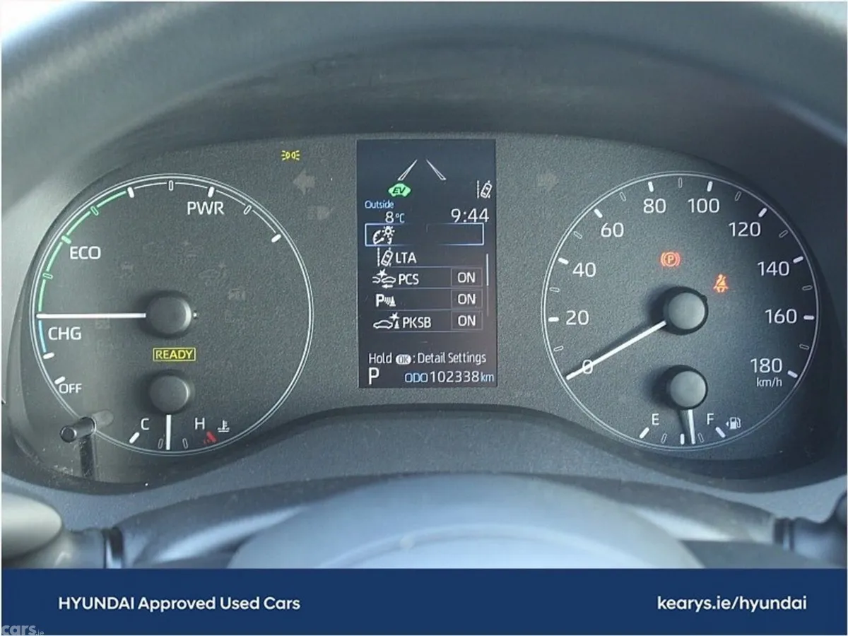 Toyota Yaris Hatchback, Petrol Hybrid, 2021, Silver